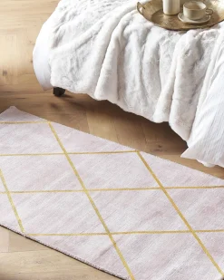 New Beliani Tappeto ATIKE Rosa 80 x 150 cm Viscosa Rosa Oro