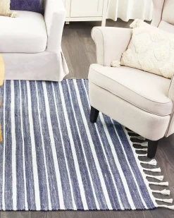 Sale Beliani Tappeto BADEMLI Blu scuro Bianco Blu