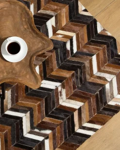 New Beliani Tappeto BALAT Marrone 160 x 230 cm Pelle naturale Beige Marrone Nero Multicolore