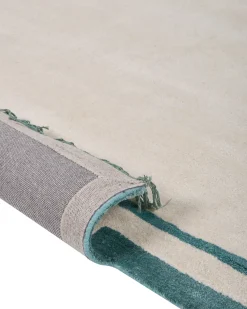 Online Beliani Tappeto BERWARI Beige chiaro 160 x 230 cm Viscosa Beige Blu