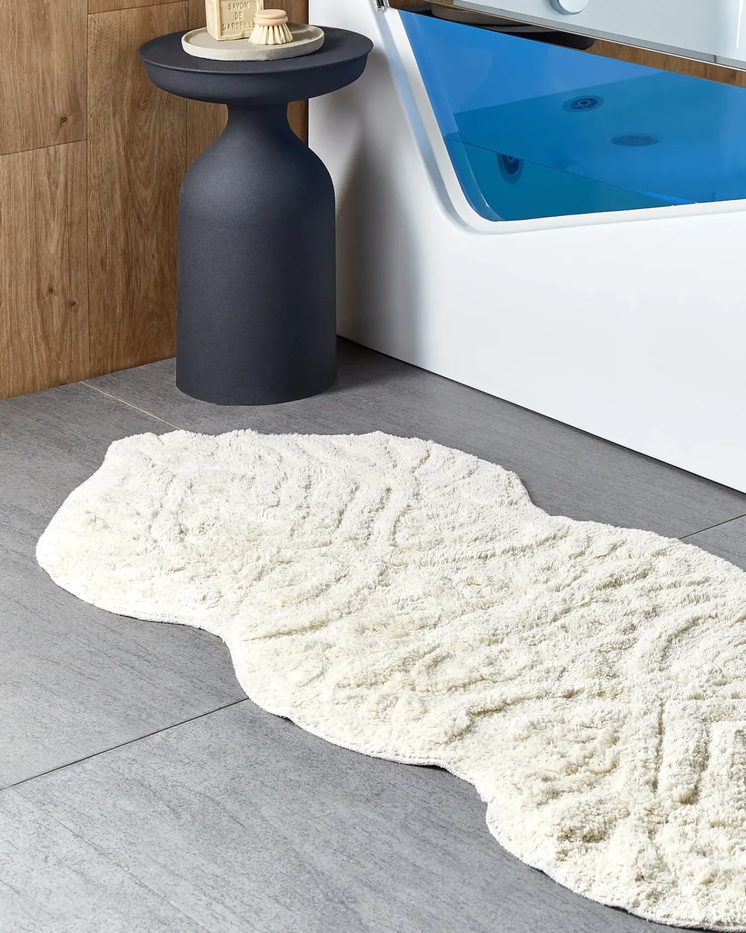Outlet Beliani Tappeto da bagno CANBAR chiaro 150 x 60 cm Cotone Beige