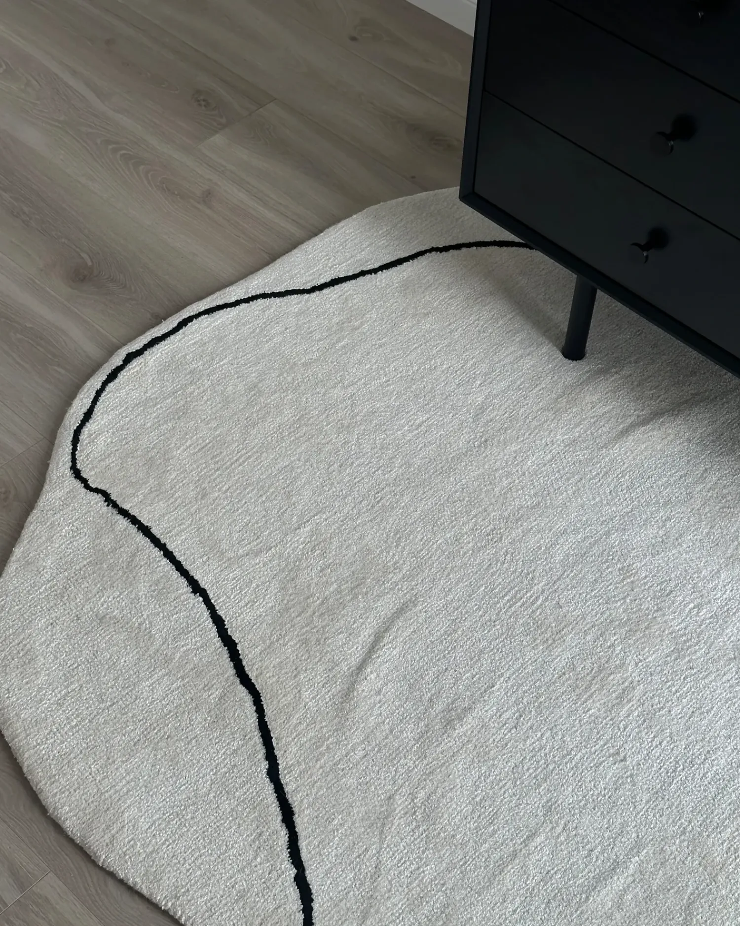 Hot Beliani Tappeto DERA Beige 160 x 230 cm Viscosa Beige Nero