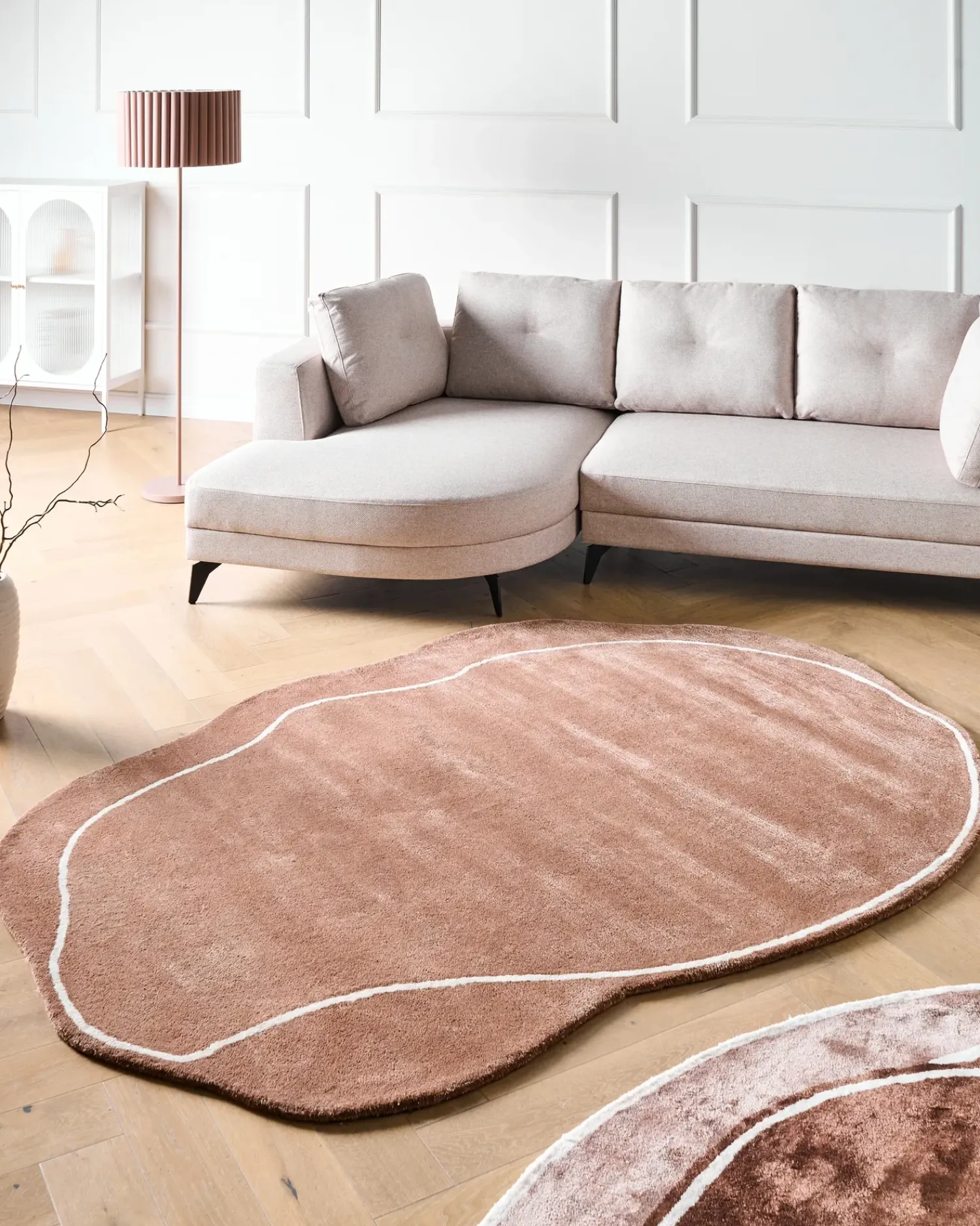 Outlet Beliani Tappeto DERA Marrone 160 x 230 cm Viscosa Bianco Marrone