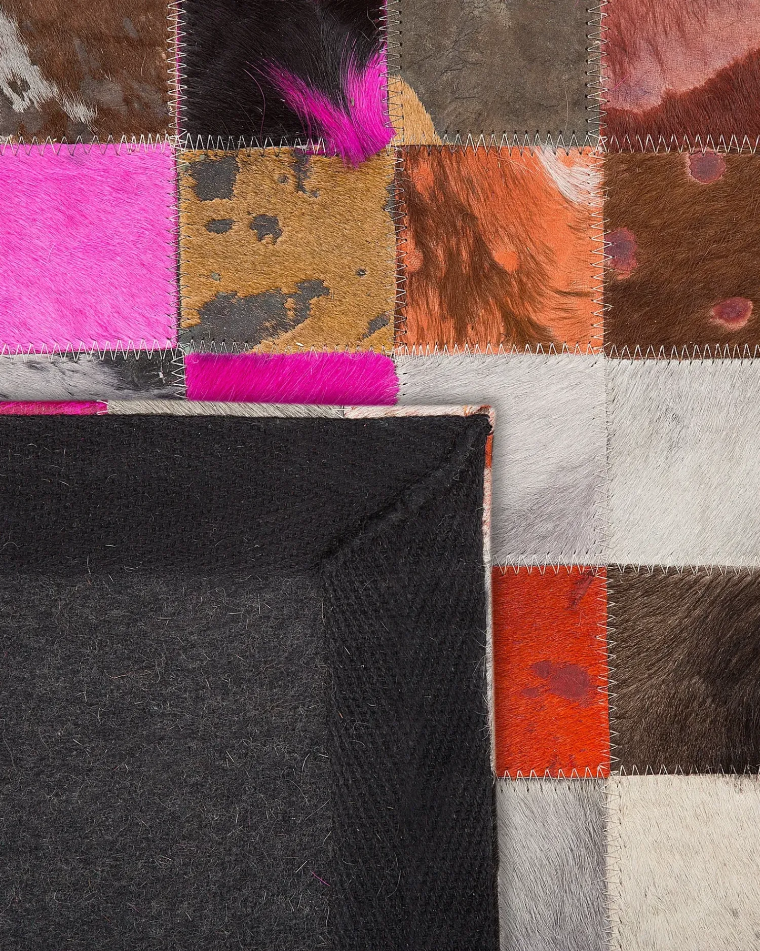 Beliani Tappeto ENNE Multicolore 200 x 200 cm Pelle naturale Beige Marrone Multicolore Rosso