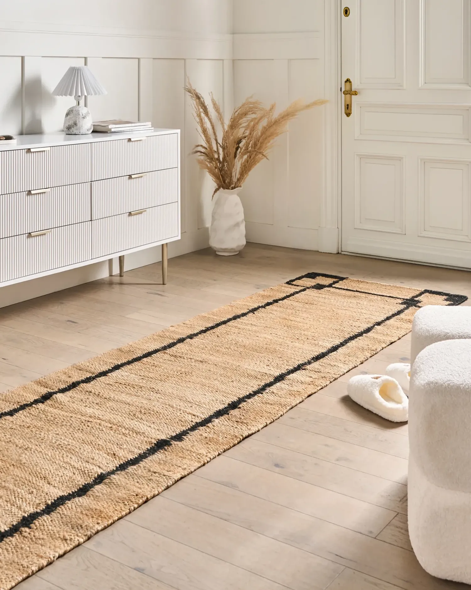 Beliani Tappeto GONDIA Nero/Beige Iuta Beige Nero