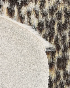 New Beliani Tappeto in pelliccia sintetica NAMBUNG Beige 60 x 90 cm Beige Grigio Marrone