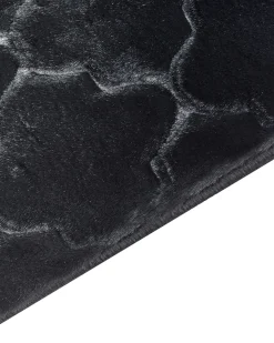 Discount Beliani Tappeto in pelliccia sintetica GHARO 160 x 230 cm Nero