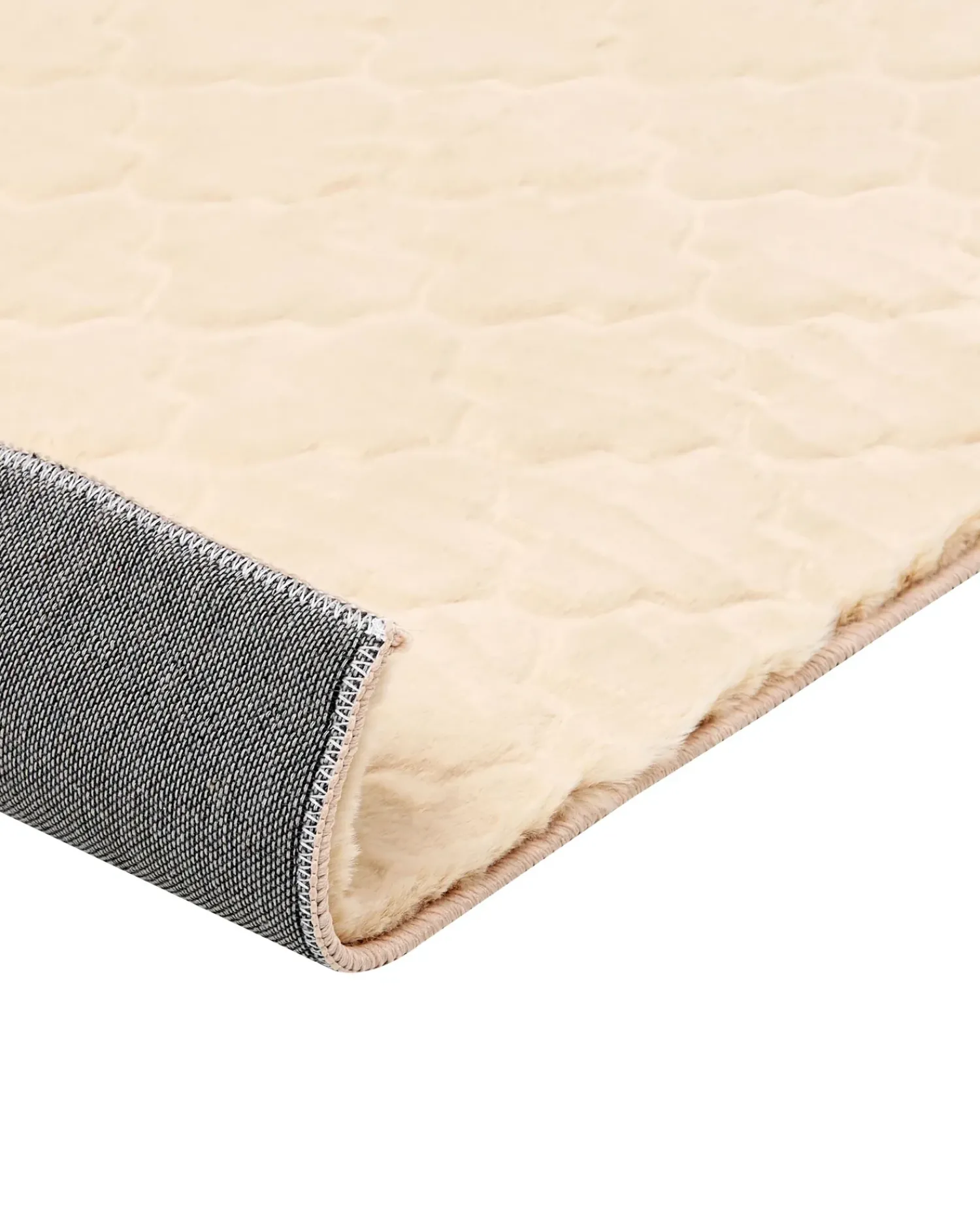 New Beliani Tappeto in pelliccia sintetica GHARO Beige