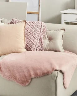 Beliani Tappeto in pelliccia sintetica UNDARA 60 x 90 cm Rosa