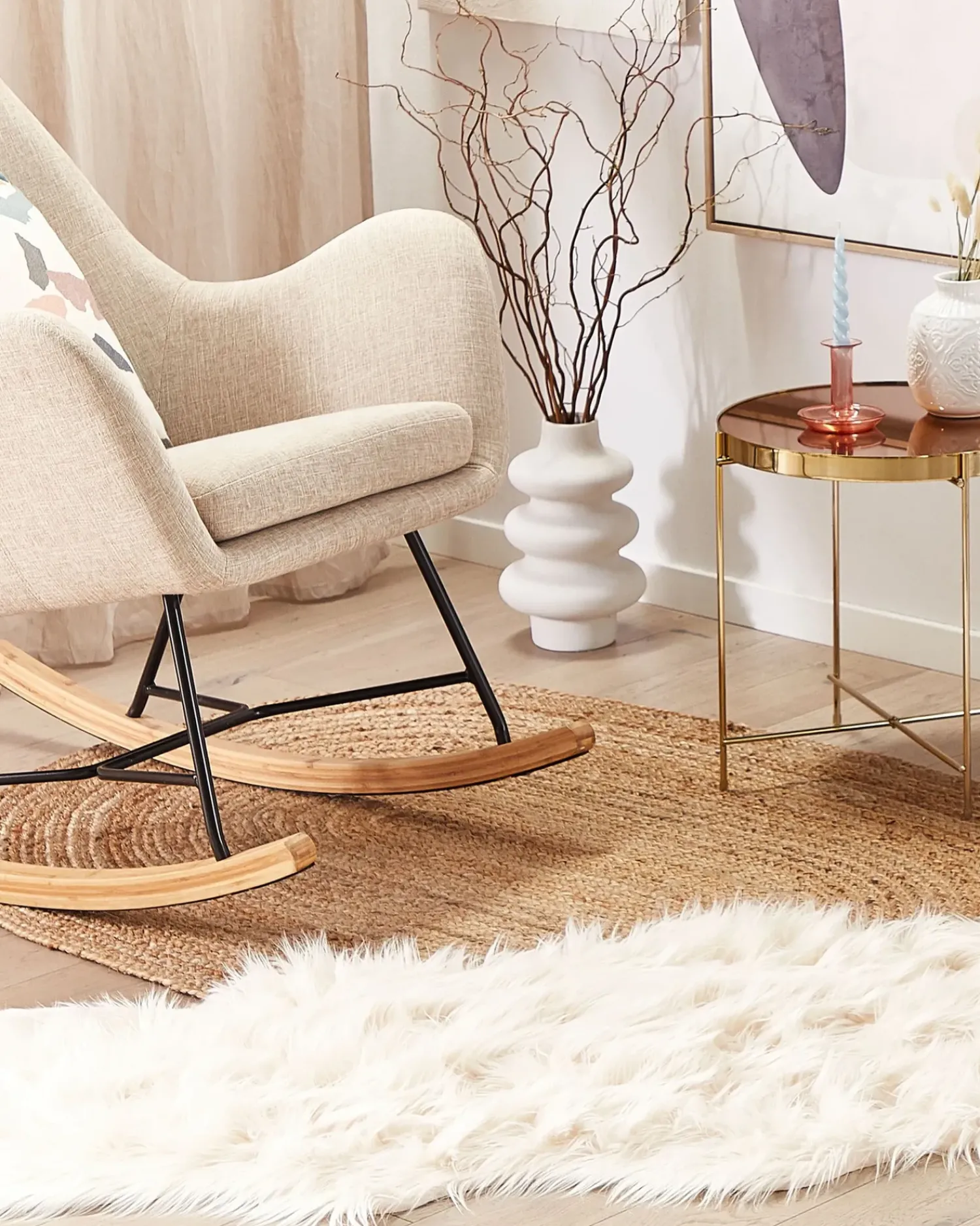 Clearance Beliani Tappeto in pelliccia sintetica MAMUNGARI 60 x 180 cm Beige