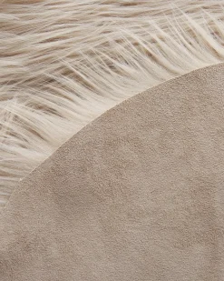 Best Beliani Tappeto in pelliccia sintetica MAMUNGARI sabbia 60 x 180 cm Beige