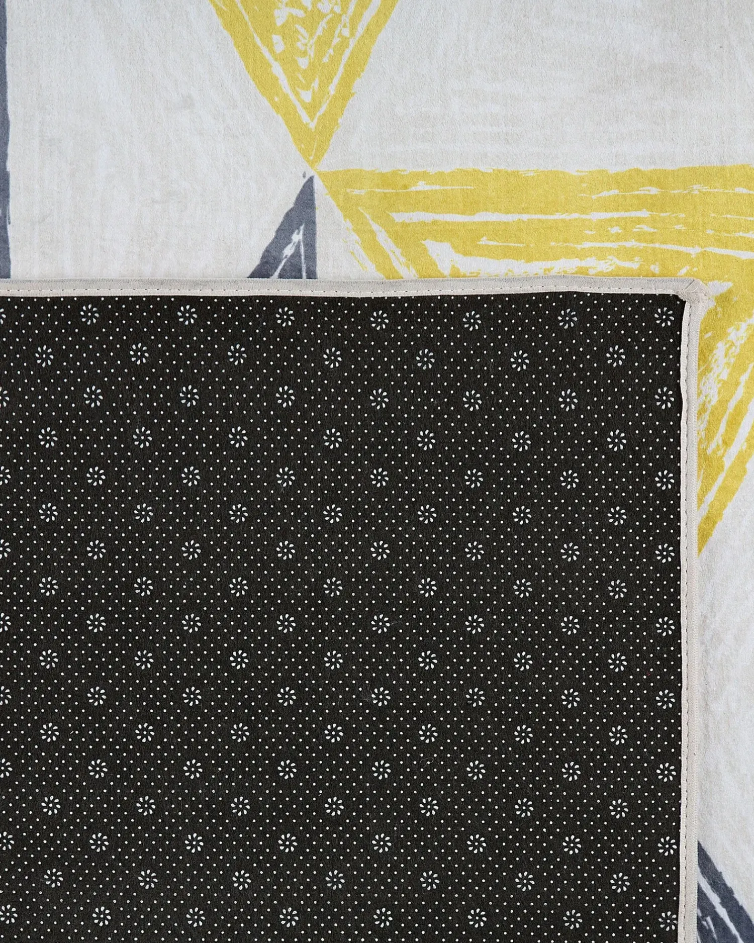 Sale Beliani Tappeto KALEN Grigio Bianco Giallo Grigio Multicolore