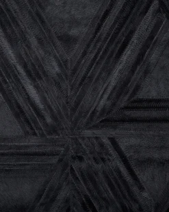 Best Beliani Tappeto KASAR 140 x 200 cm Pelle naturale Nero