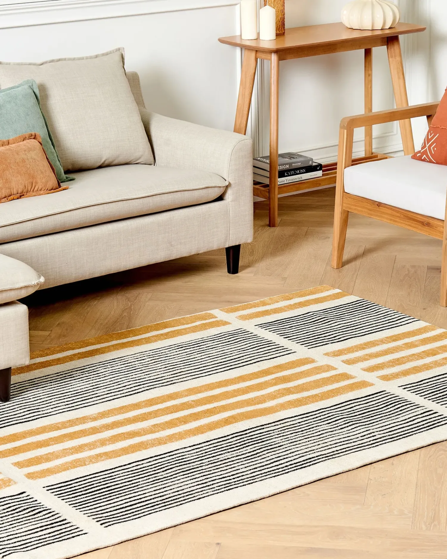 Outlet Beliani Tappeto KATRA Beige Cotone Beige Giallo Nero