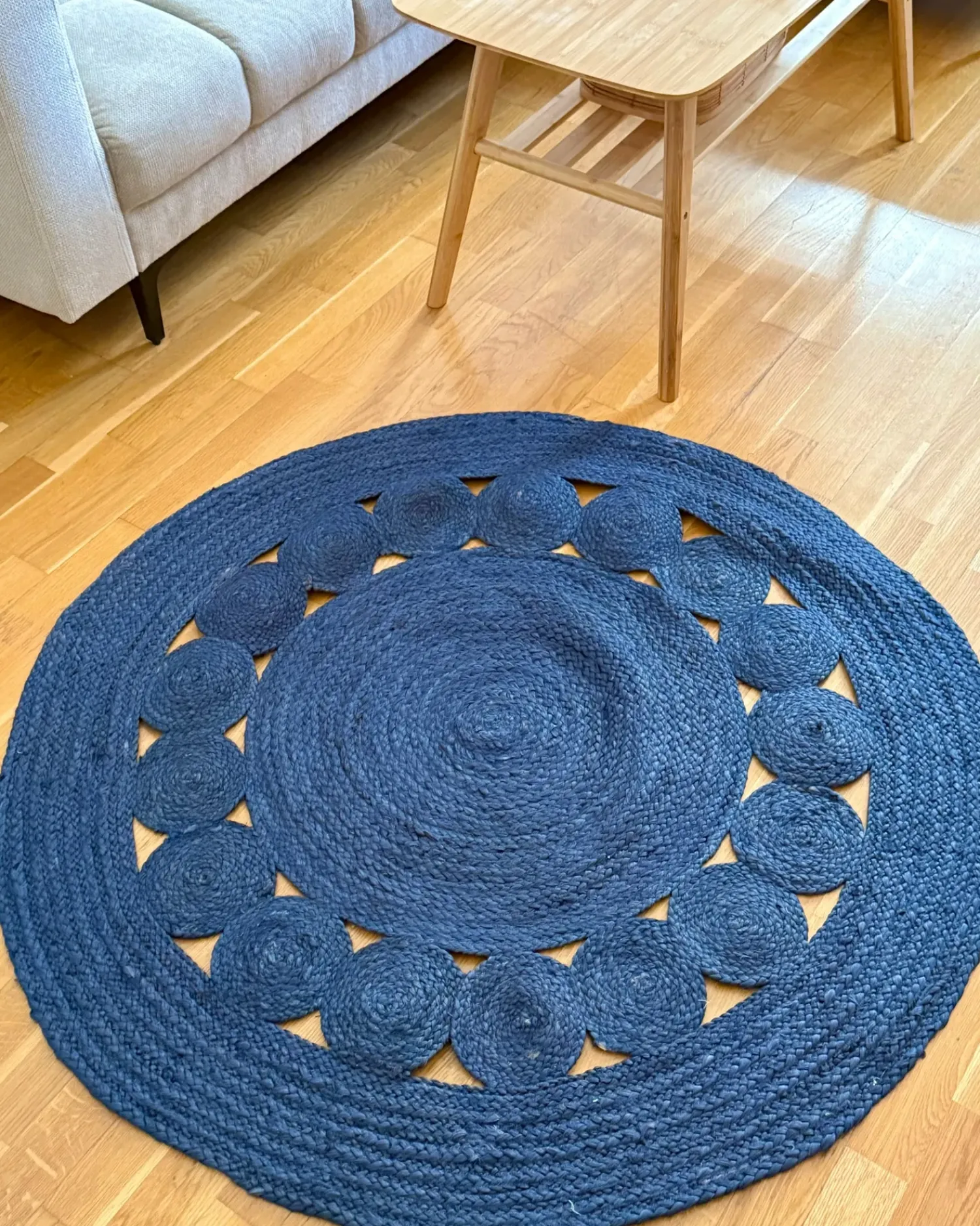 Sale Beliani Tappeto KOYUNLU scuro ø 120 cm Iuta Blu
