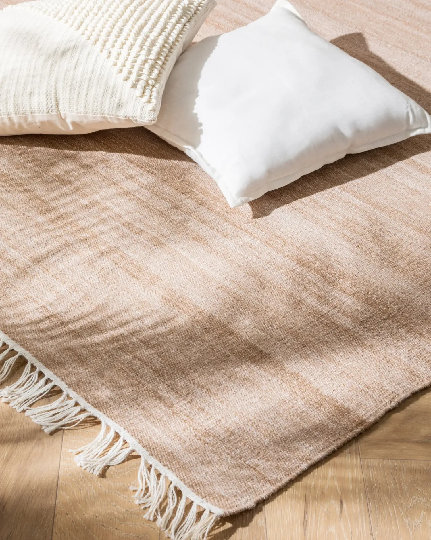 Online Beliani Tappeto MALHIA sabbia Beige