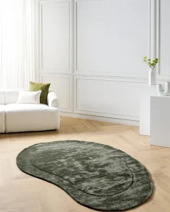 Beliani Tappeto MASSO scuro 160 x 230 cm Viscosa Verde