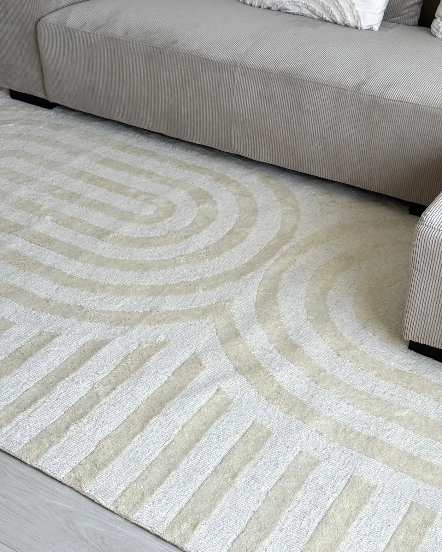 New Beliani Tappeto MASTUNG Lana Beige