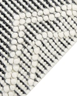 Outlet Beliani Tappeto PAZAR Nero/Bianco 160 x 230 cm Lana Bianco Nero