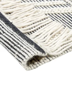 Outlet Beliani Tappeto PAZAR Nero/Bianco 160 x 230 cm Lana Bianco Nero