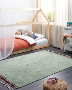 Beliani Tappeto per bambini CAPARLI chiaro 140 x 200 cm Cotone Verde