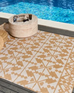 Beliani Tappeto per esterni BALASORE Beige 80 x 150 cm Bianco Beige