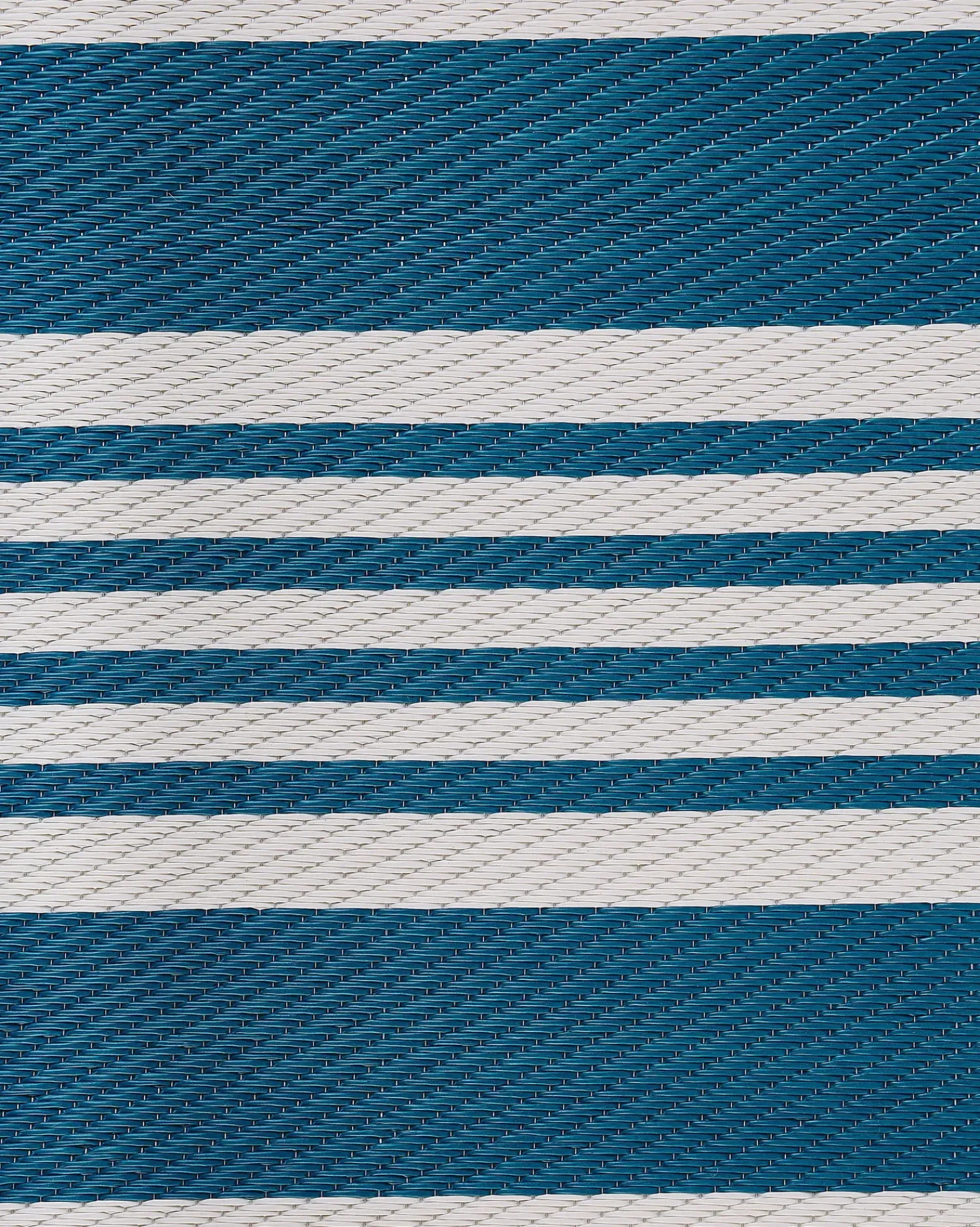Discount Beliani Tappeto per esterni ELURU Blu 120 x 180 cm Bianco Blu Grigio Nero