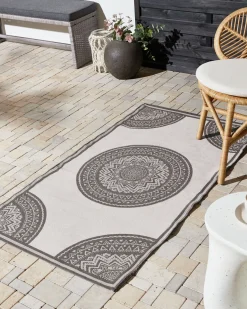 Sale Beliani Tappeto per esterni NELLORE Grigio Beige Grigio
