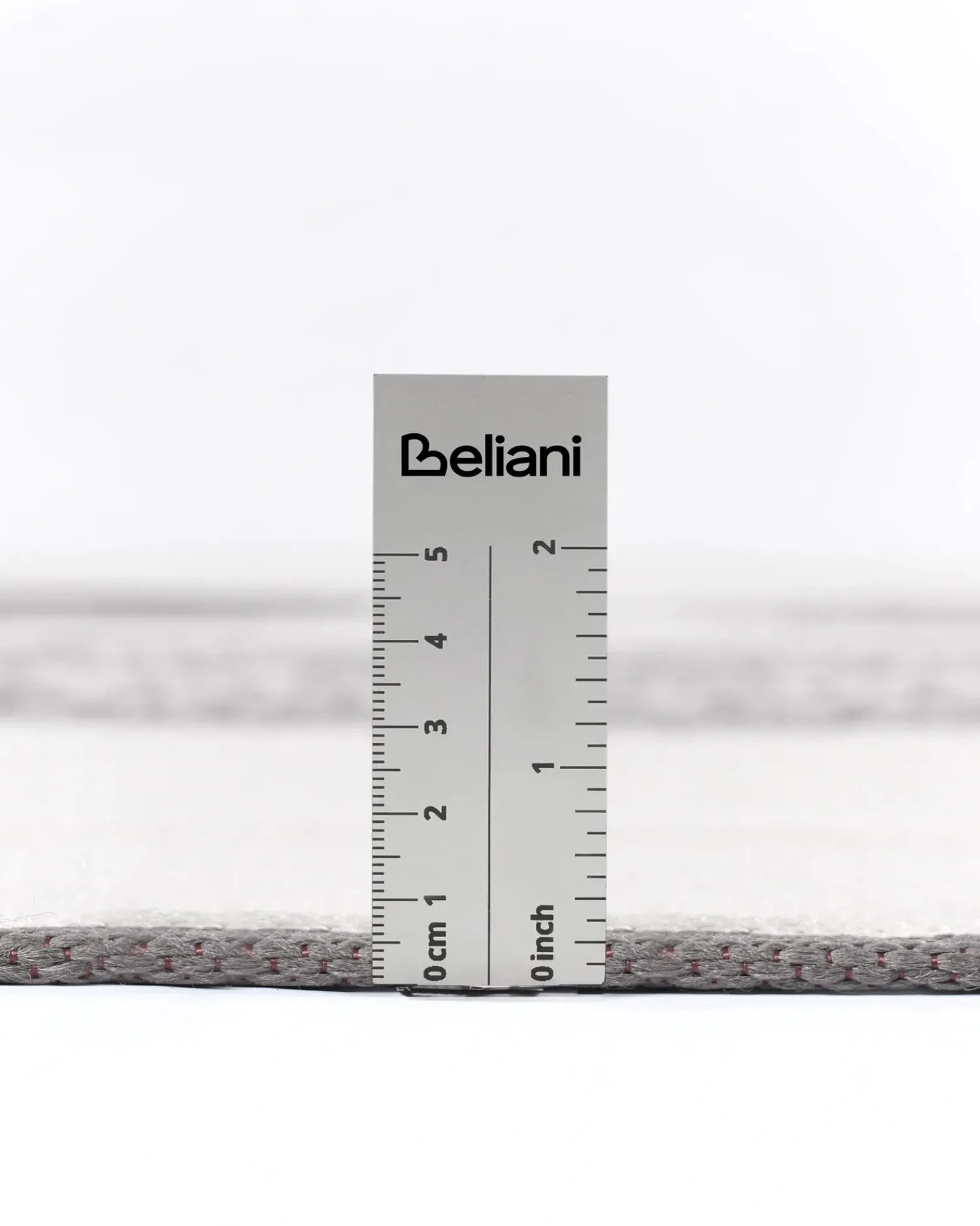 Sale Beliani Tappeto per esterni NELLORE Grigio Beige Grigio