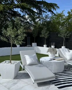 Discount Beliani Tappeto per esterni TAVAS Nero/Bianco Bianco Nero