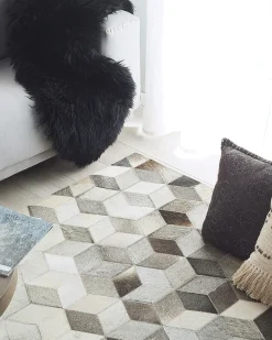 Best Beliani Tappeto SASON Beige Pelle naturale Bianco Beige