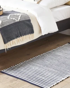 Online Beliani Tappeto SOFULU Blu marino 80 x 150 cm Cotone Bianco Blu