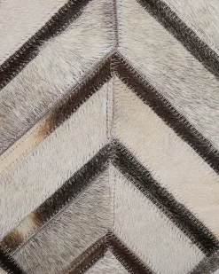Best Beliani Tappeto TEKIR Beige 140 x 200 cm Pelle naturale Beige Grigio Nero