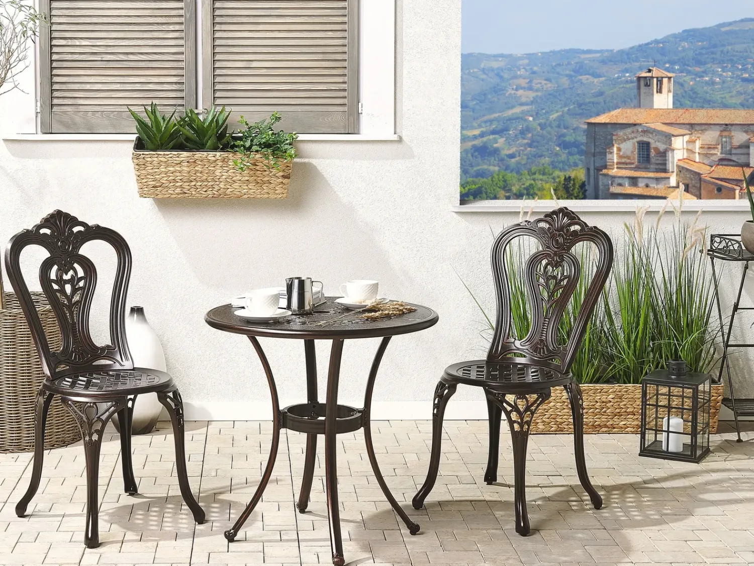 Clearance Beliani BOVINO 65 cm 65 cm Metallo scuro Marrone