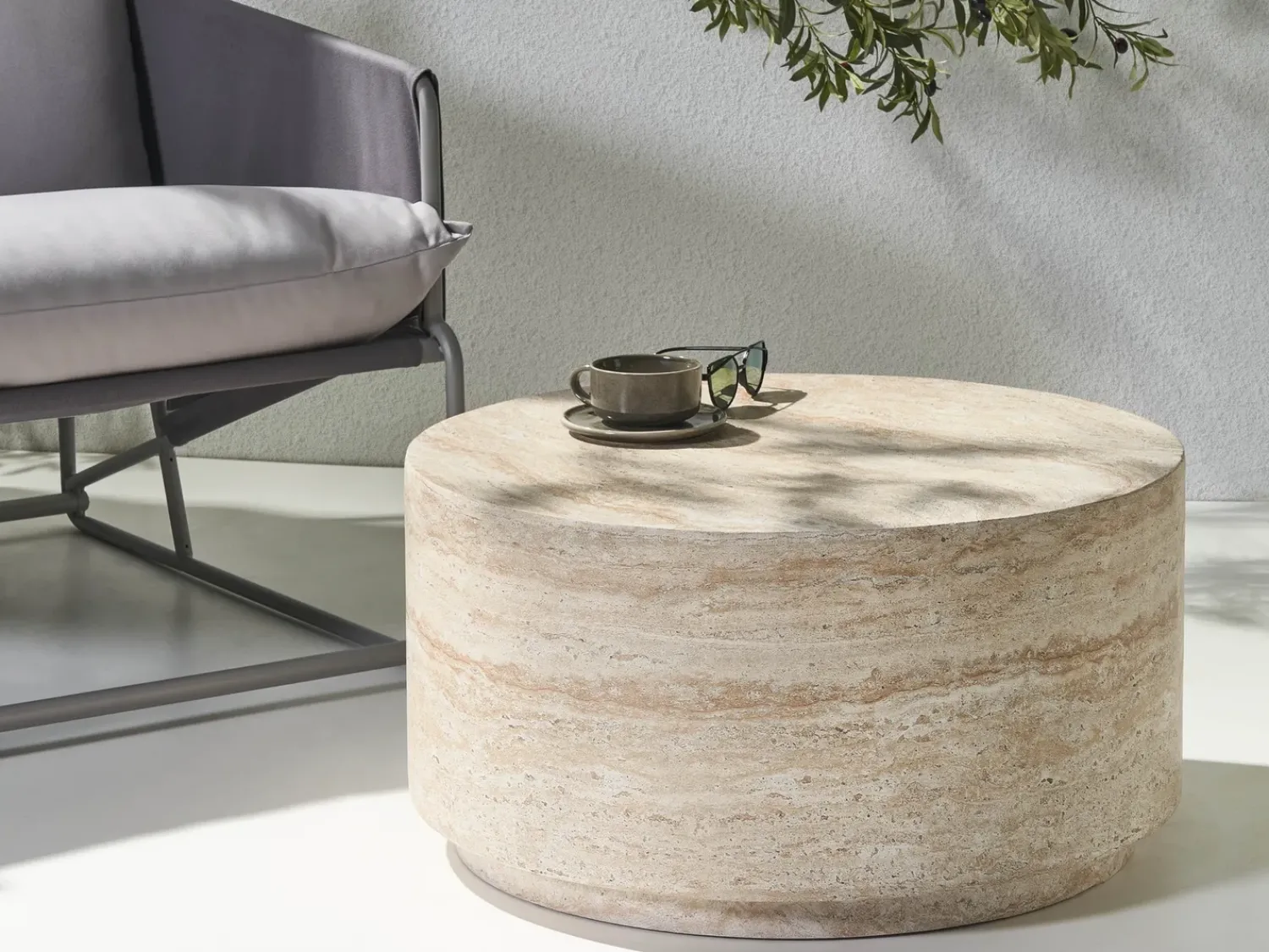 Discount Beliani Tavolino da caffè ASIERIO 70 cm 70 cm Effetto travertino Beige