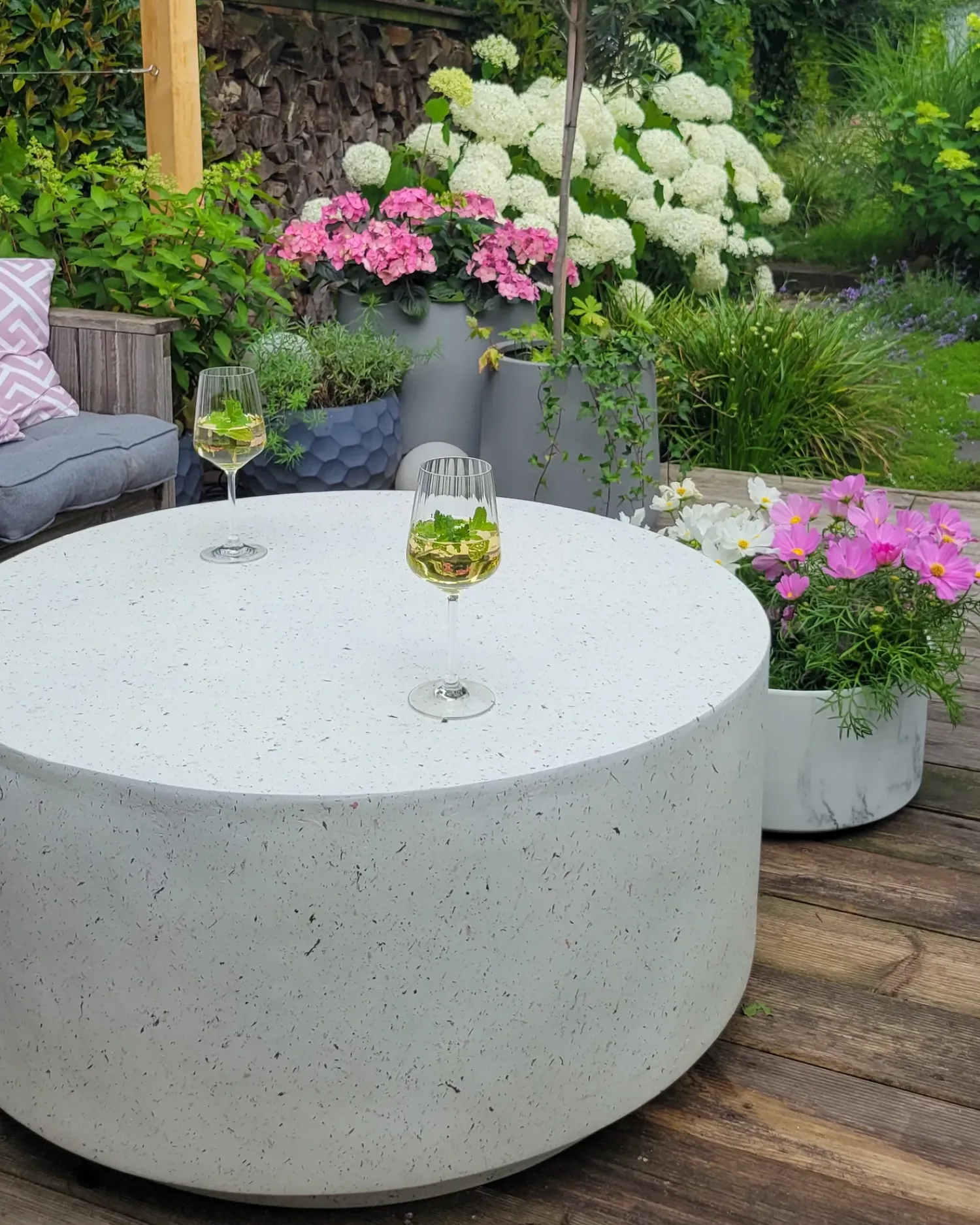 Discount Beliani Tavolino da caffè TREZZO 90 cm 90 cm Effetto terrazzo Terrazzo Bianco