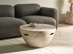 Beliani Tavolino da caffè VICARELLO 68 cm 68 cm Effetto travertino Beige