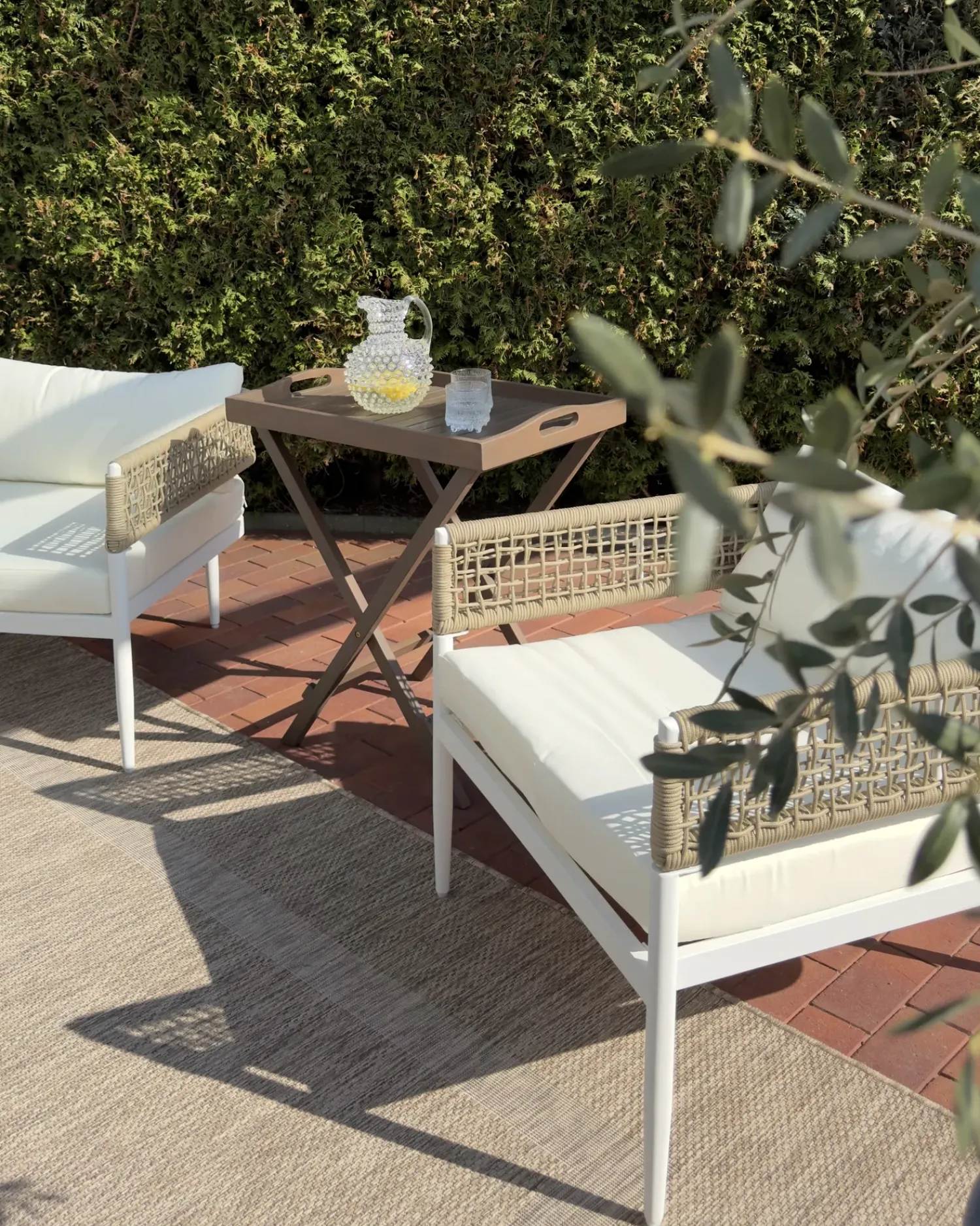 Clearance Beliani AMANTEA Legno d'acacia scuro Pieghevole Marrone