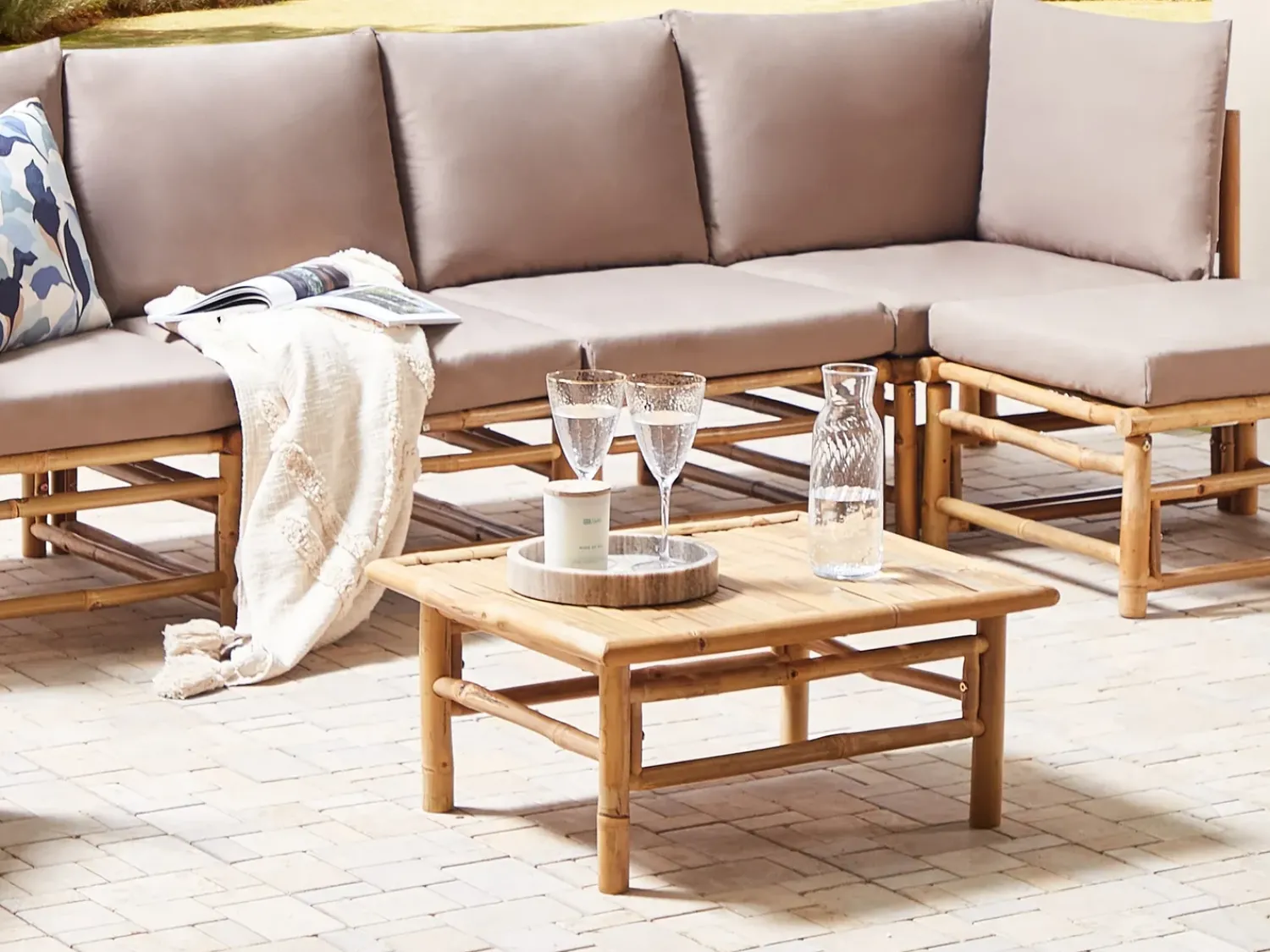 Sale Beliani Tavolino da giardino CERRETO 55 cm 64 cm Bambù Marrone