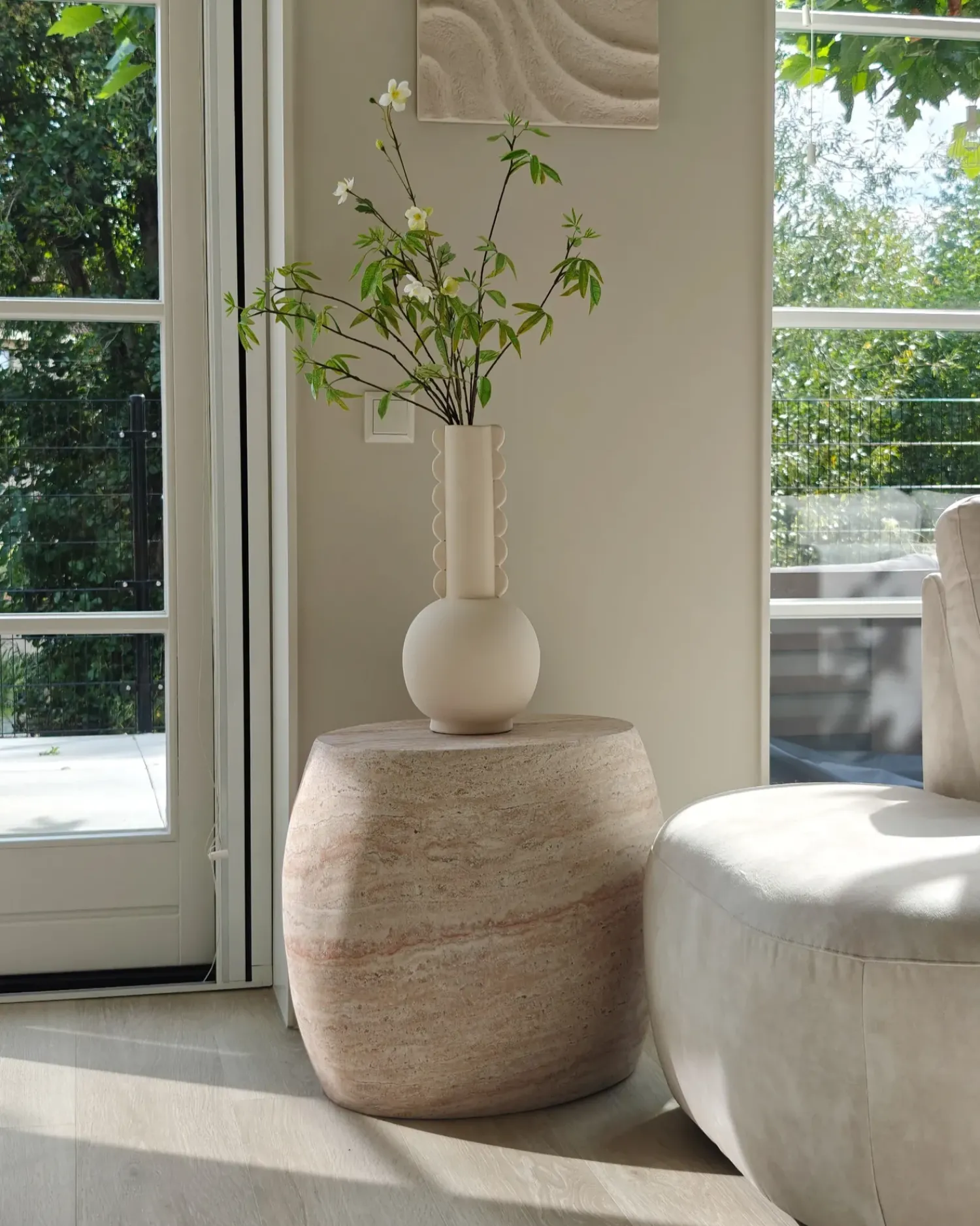 Discount Beliani Tavolino RICADI 40 cm 58 cm Effetto travertino Beige