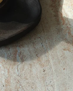 Discount Beliani Tavolino RICADI 40 cm 58 cm Effetto travertino Beige
