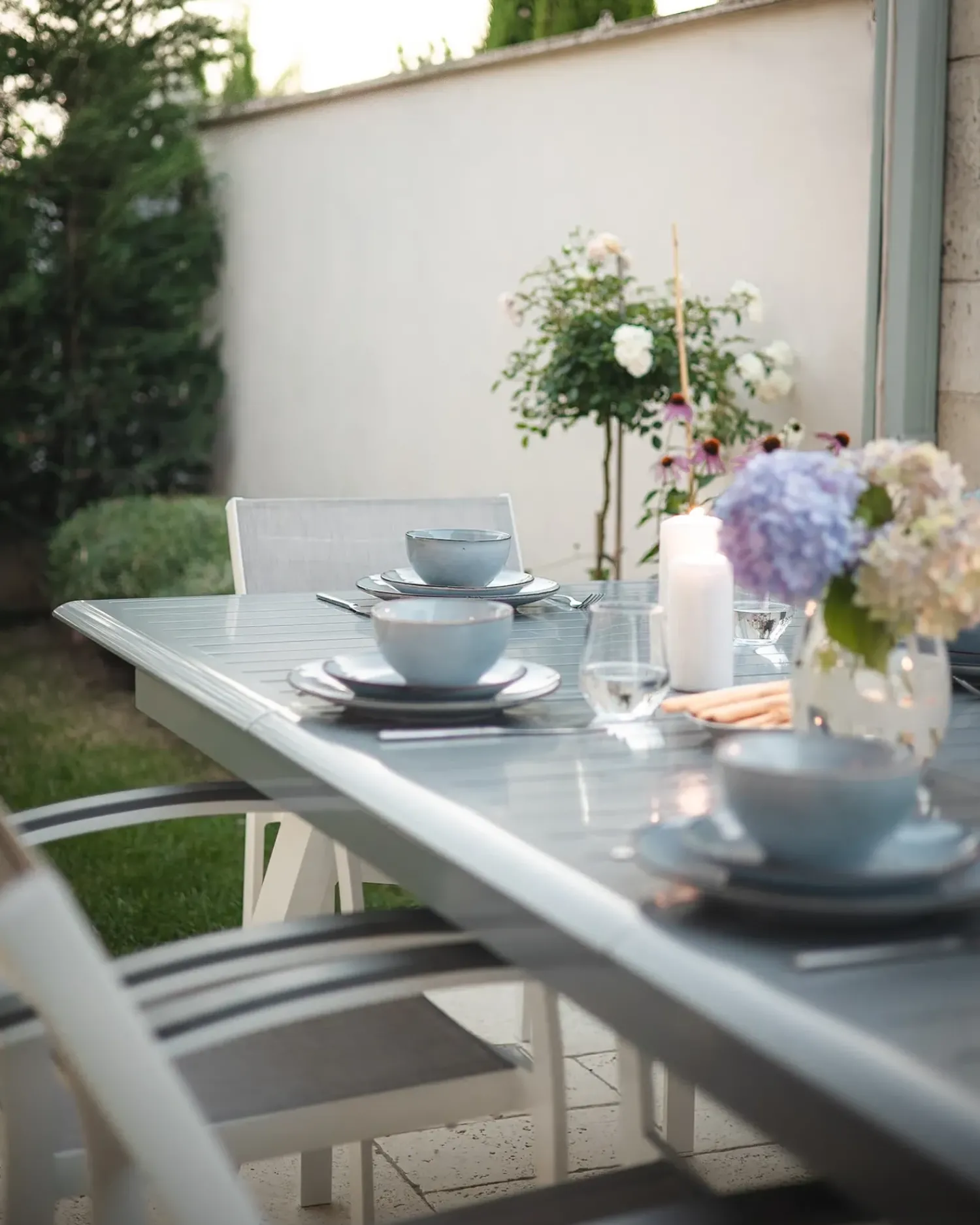 Clearance Beliani PERETA 175/255 cm 100 cm Metallo Grigio chiaro Bianco Grigio