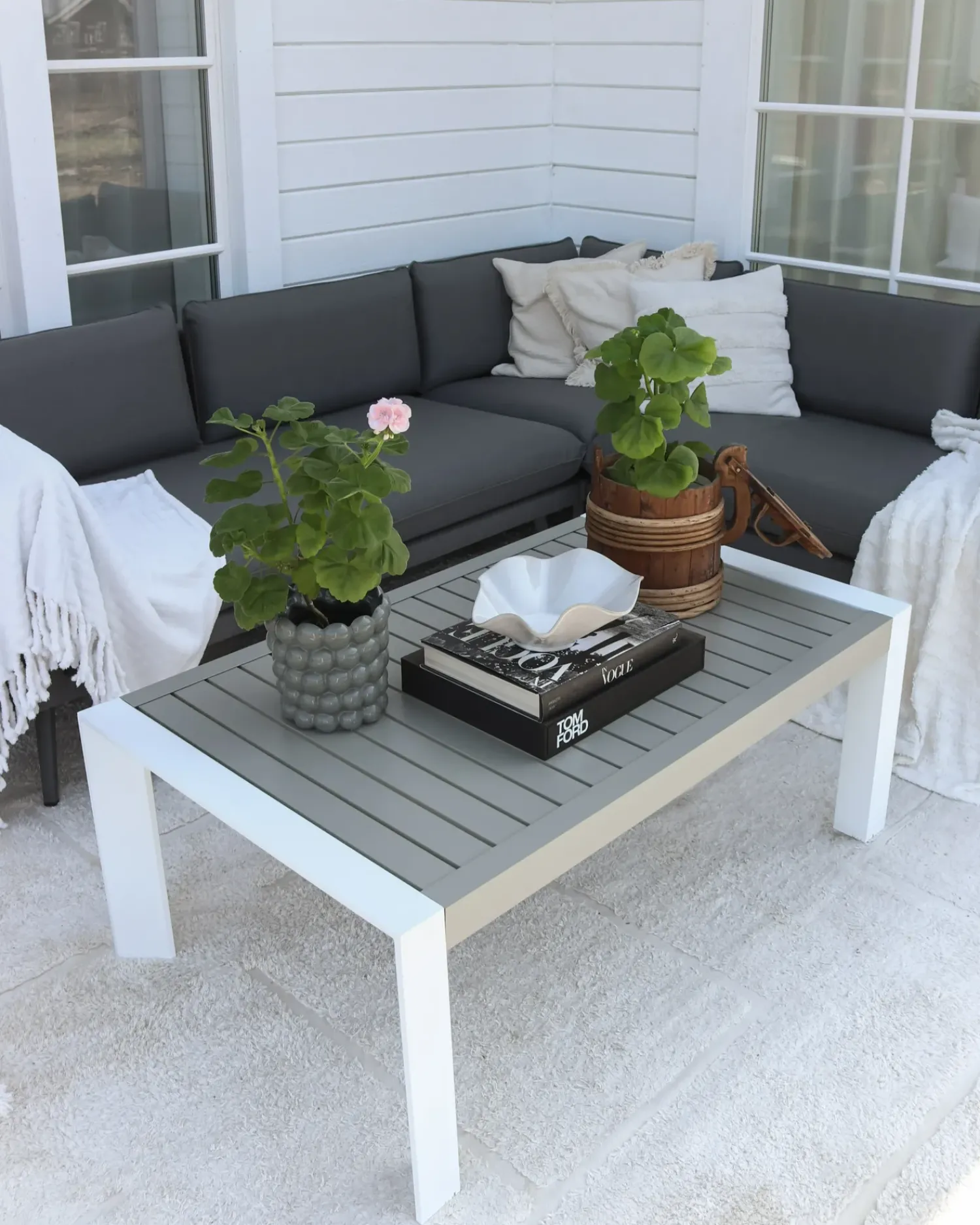 Sale Beliani CASTELLA 120 cm 70 cm Metallo Tortora Beige Bianco