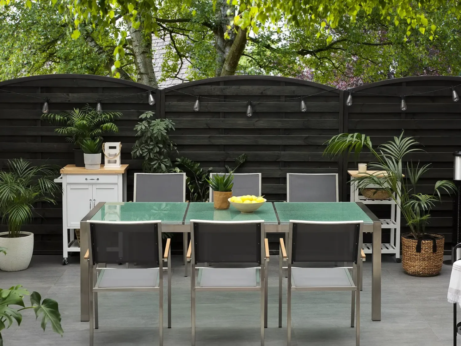 Clearance Beliani Tavolo da pranzo da giardino GROSSETO 220 cm 100 cm Vetro incrinato Trasparente Trasparente Argento