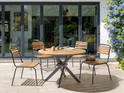 Hot Beliani Tavolo da pranzo da giardino LISSONE 110 cm 110 cm Legno d'acacia Marrone Marrone Nero