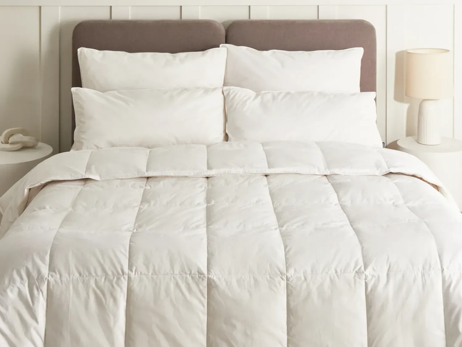 Sale Beliani Trapunta Piumino d'anatra Extra caldo GRIVOLA 220 x 240 cm Bianco