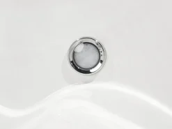 Discount Beliani Vasca idromassaggio da esterno con LED TULAROSA Bianco Bianco Argento Grigio Nero