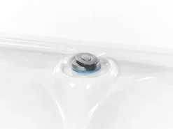 Beliani Vasca idromassaggio da esterno con LED CALIMA Bianco Argento Bianco Marrone