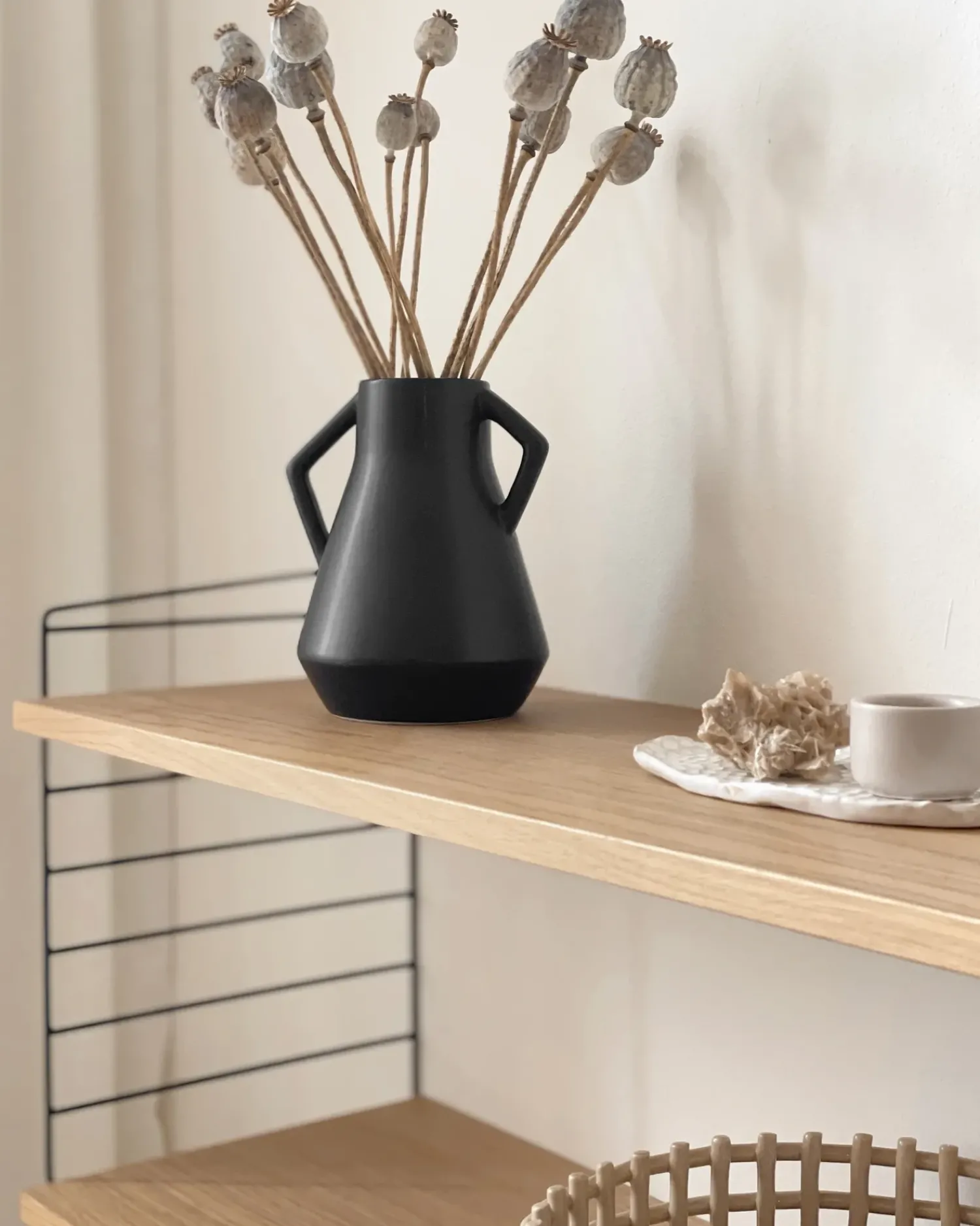 Clearance Beliani Vaso da fiori FERMI Ceramica 20 cm Nero