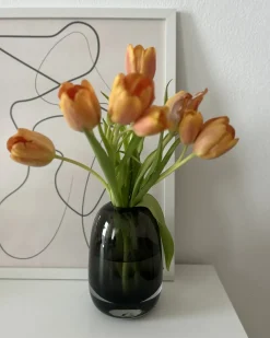 Online Beliani Vaso da fiori FYSKA Vetro 18 cm Grigio scuro Trasparente Grigio
